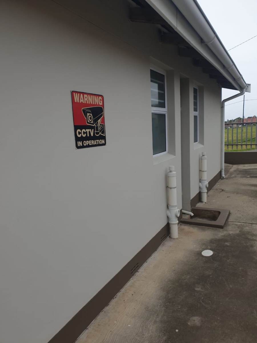 9 Bedroom Property for Sale in Greenfields Eastern Cape